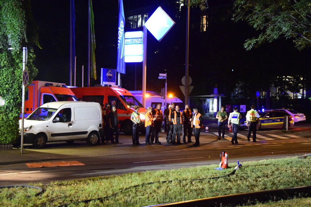 VU PKW Strab Koeln Niehl Amsterdamerstr Friedrich Karlstr P148.JPG - Miklos Laubert